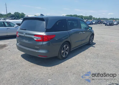 2018 Honda Odyssey Touring from USA, damaged, VIN 5FNRL6H84JB053170